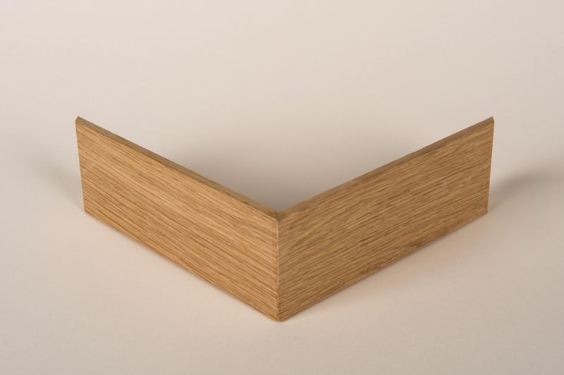 Oak wedge frame